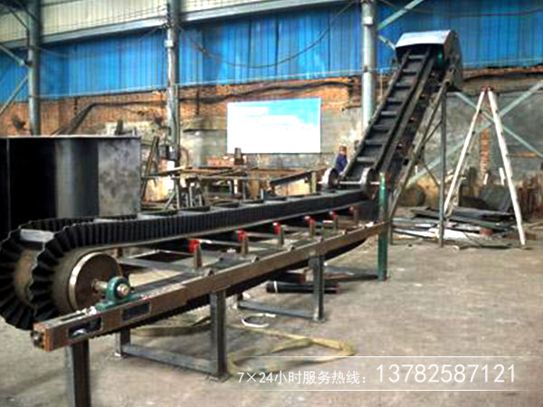 矿用皮带机相比普通皮带机的价格错多少？